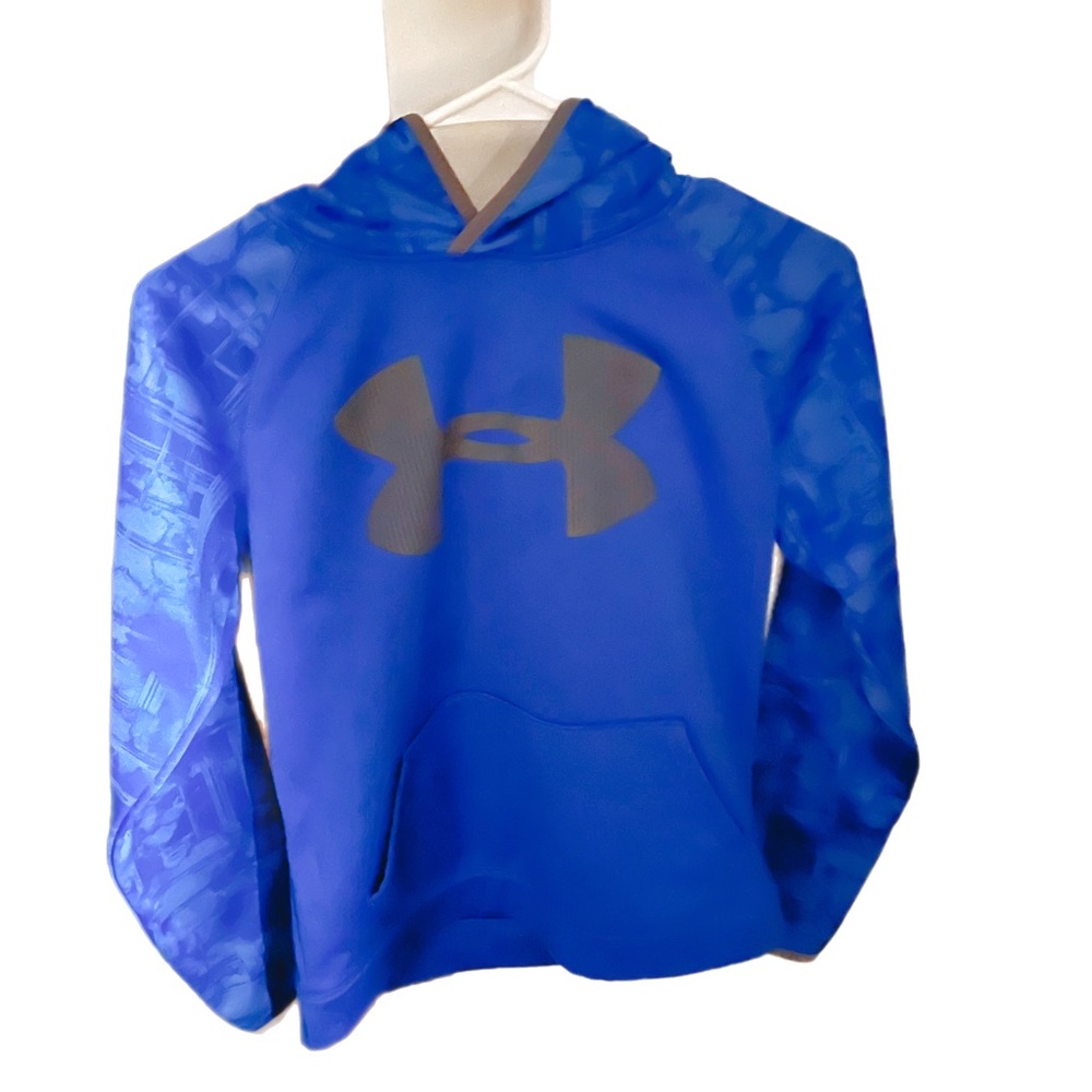 Youth Large Under Armour Hoodie